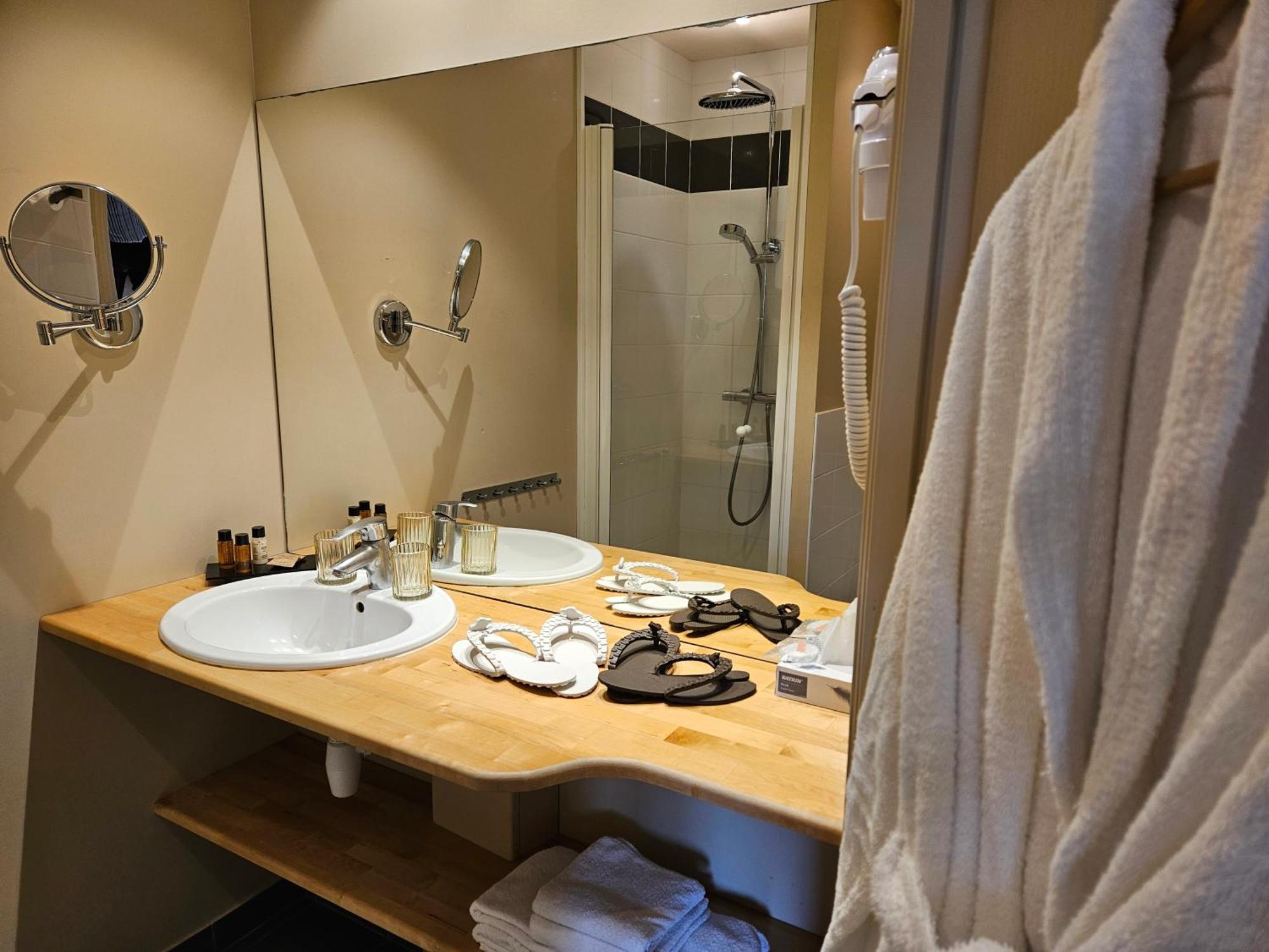 La Fraichette-Hotel & Spa La Rivière-Saint-Sauveur エクステリア 写真