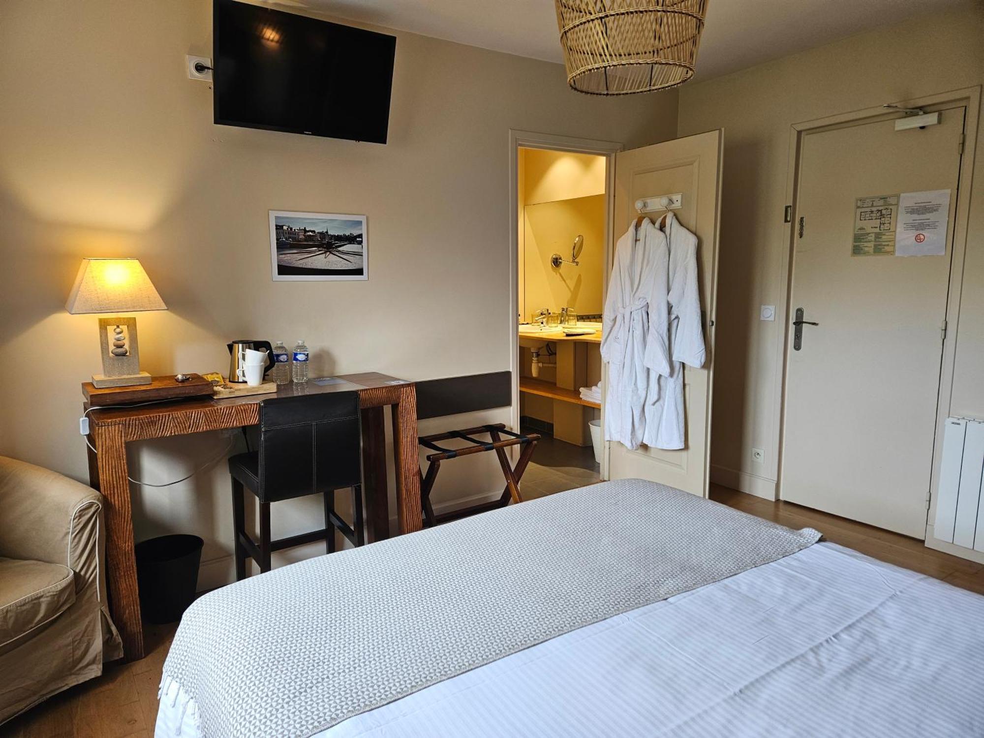 La Fraichette-Hotel & Spa La Rivière-Saint-Sauveur エクステリア 写真