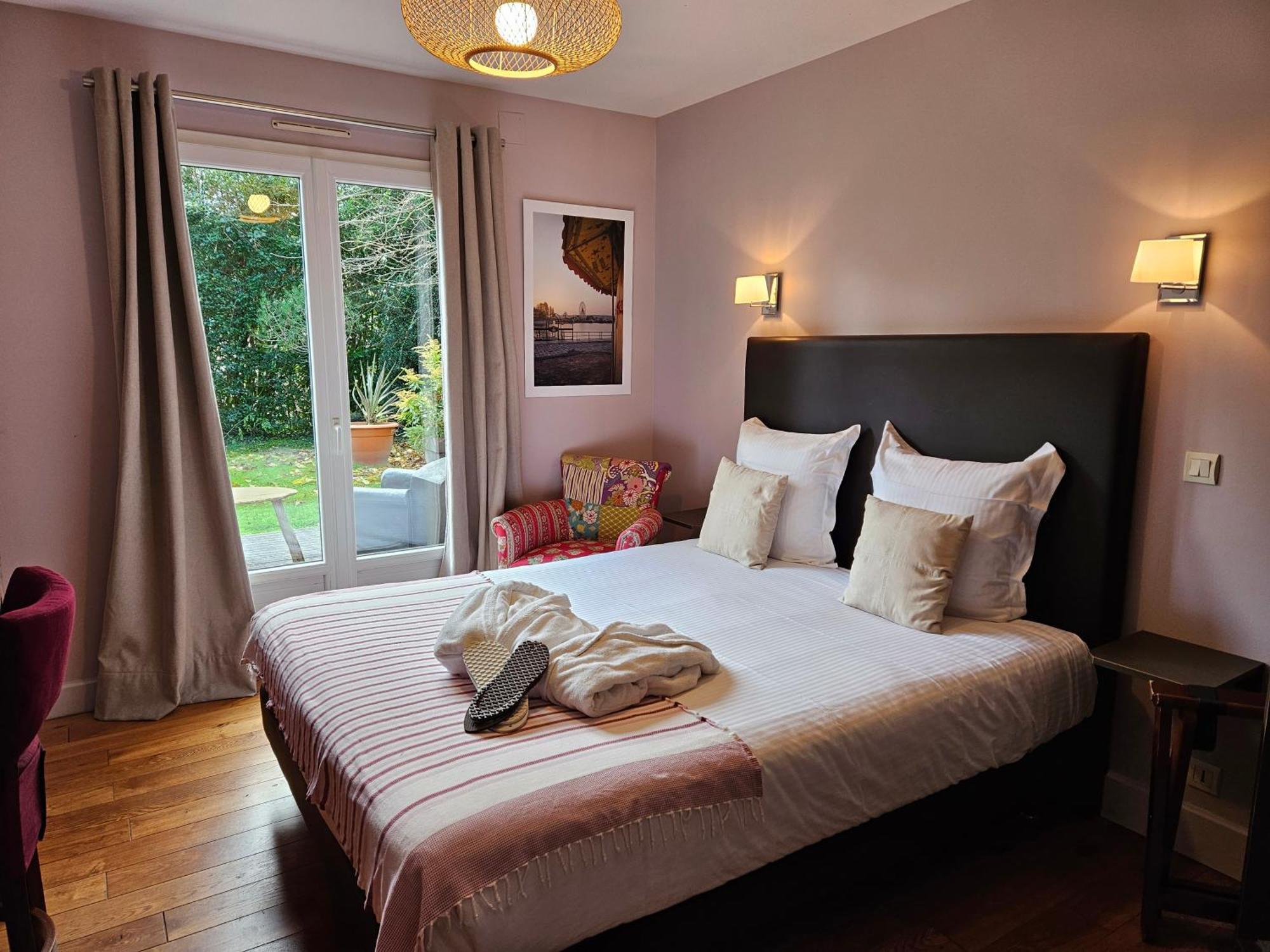 La Fraichette-Hotel & Spa La Rivière-Saint-Sauveur エクステリア 写真