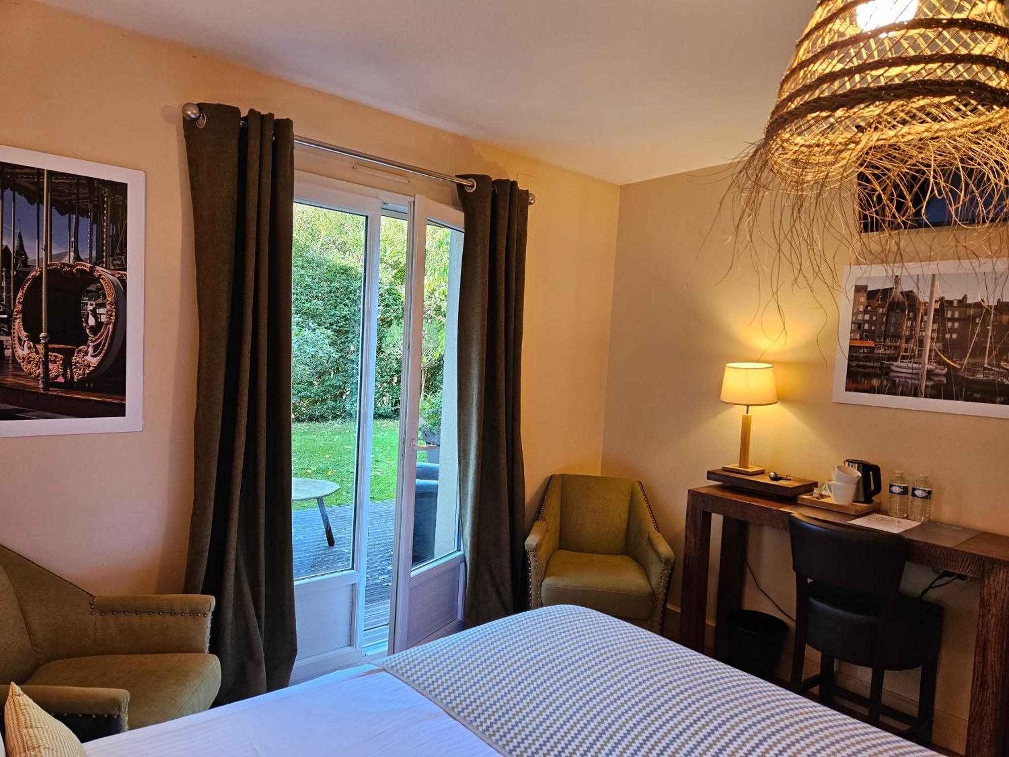 La Fraichette-Hotel & Spa La Rivière-Saint-Sauveur エクステリア 写真